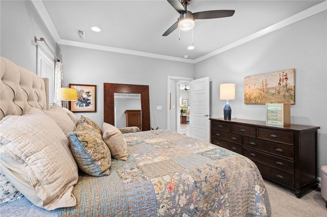 5224 S Brookmere Street, Rogers, AR 72758
