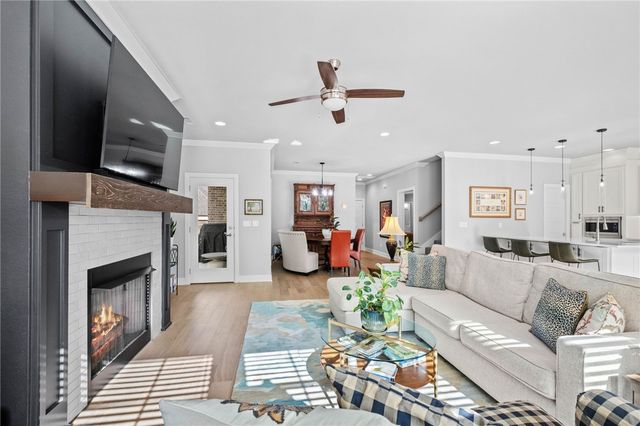 5224 S Brookmere Street, Rogers, AR 72758