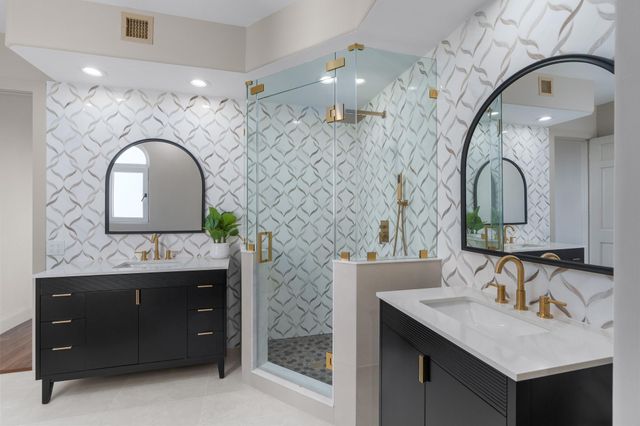 1796 Bay Dr 1796, Pompano Beach, FL 33062