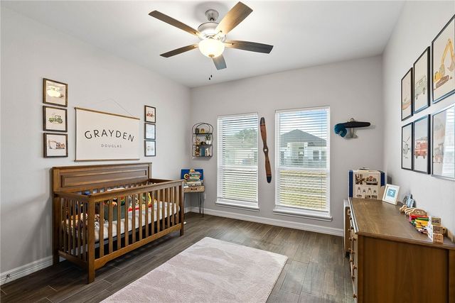 10334 Stone Creek Dr, Corpus Christi, TX 78410