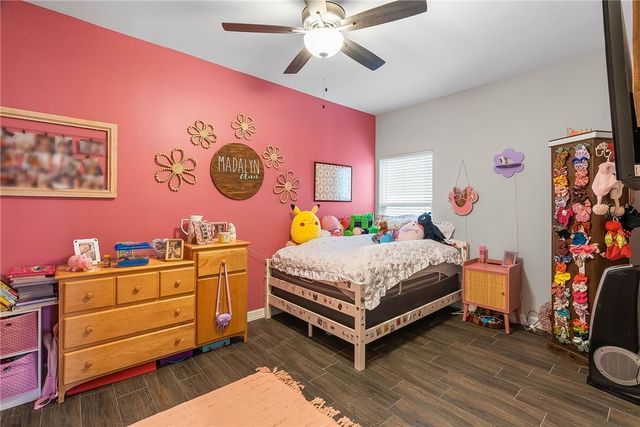 10334 Stone Creek Dr, Corpus Christi, TX 78410