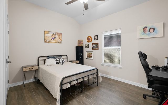 10334 Stone Creek Dr, Corpus Christi, TX 78410