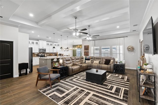 10334 Stone Creek Dr, Corpus Christi, TX 78410