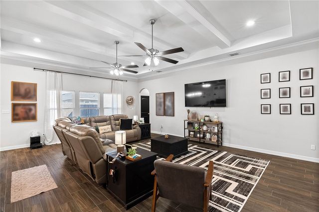 10334 Stone Creek Dr, Corpus Christi, TX 78410