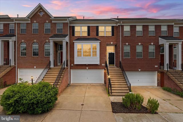 812 SYDNEY TER NE, Leesburg, VA 20176