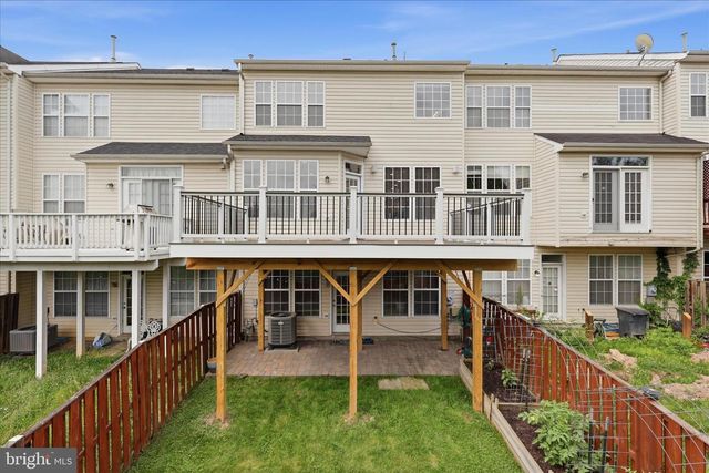 812 SYDNEY TER NE, Leesburg, VA 20176
