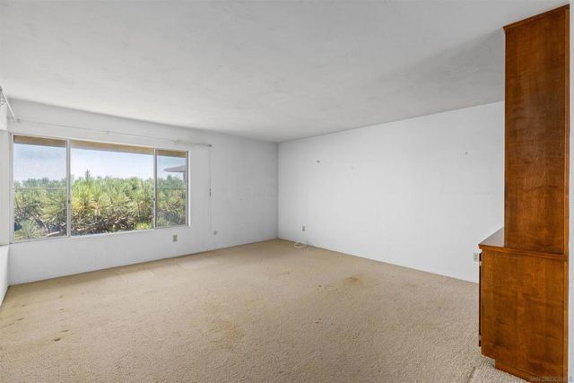 2020 Rodelane, San Diego, CA 92103