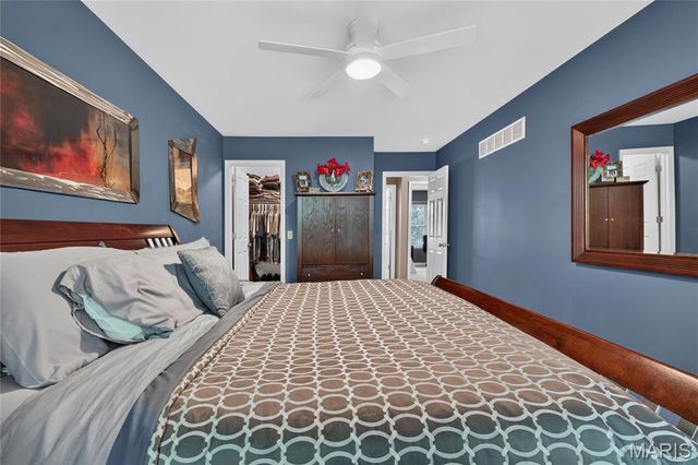 219 Copper Mountain Drive, Fenton, MO 63026