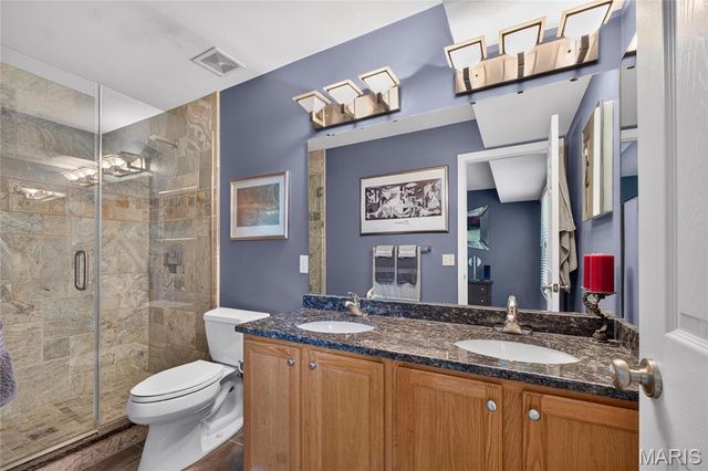 219 Copper Mountain Drive, Fenton, MO 63026