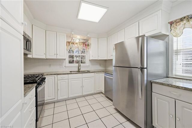 585 Ocala Drive, Winston-salem, NC 27127