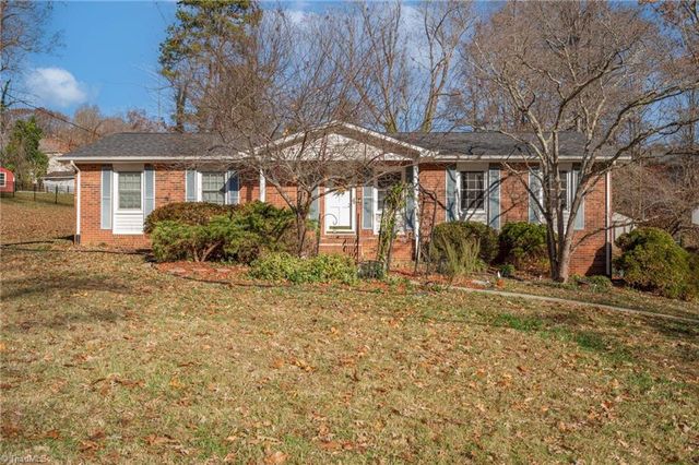 585 Ocala Drive, Winston-salem, NC 27127