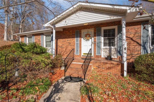 585 Ocala Drive, Winston-salem, NC 27127