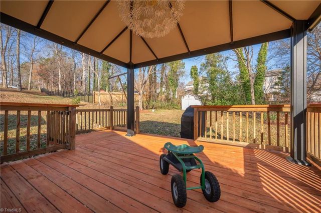 585 Ocala Drive, Winston-salem, NC 27127