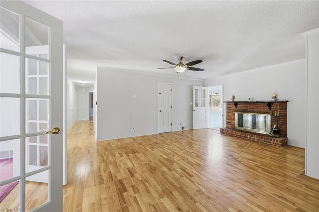 585 Ocala Drive, Winston-salem, NC 27127