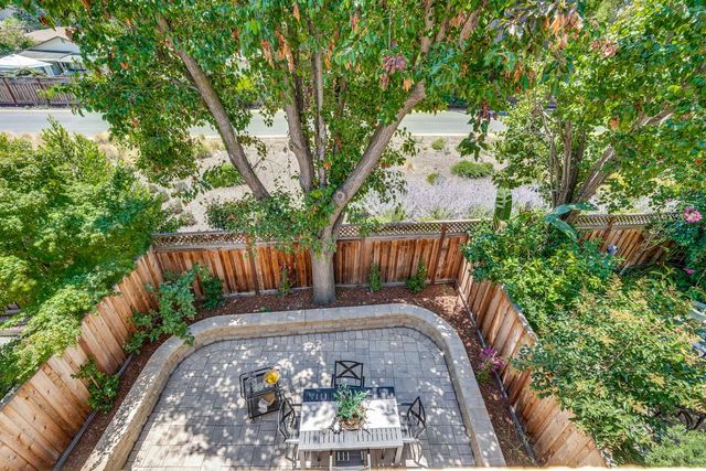 71 Tyrella Court, Mountain View, CA 94043