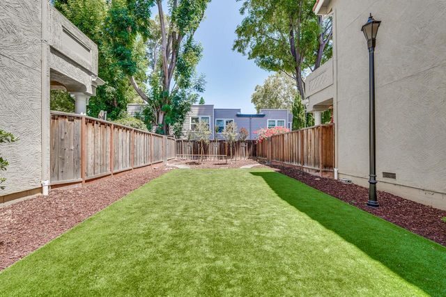 71 Tyrella Court, Mountain View, CA 94043