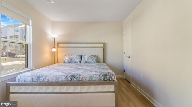 24190 KILBRIDE TER, Sterling, VA 20166