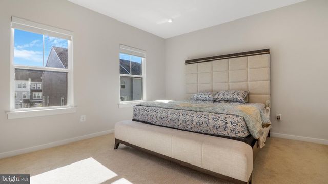24190 KILBRIDE TER, Sterling, VA 20166