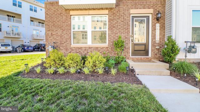 24190 KILBRIDE TER, Sterling, VA 20166