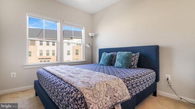 24190 KILBRIDE TER, Sterling, VA 20166