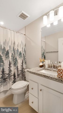24190 KILBRIDE TER, Sterling, VA 20166