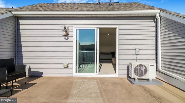 24190 KILBRIDE TER, Sterling, VA 20166