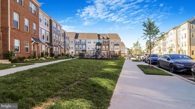 24190 KILBRIDE TER, Sterling, VA 20166