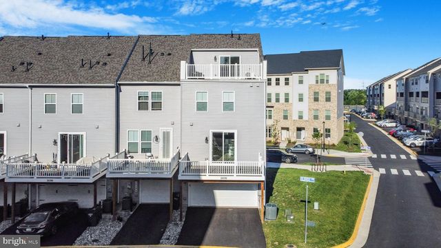 24190 KILBRIDE TER, Sterling, VA 20166