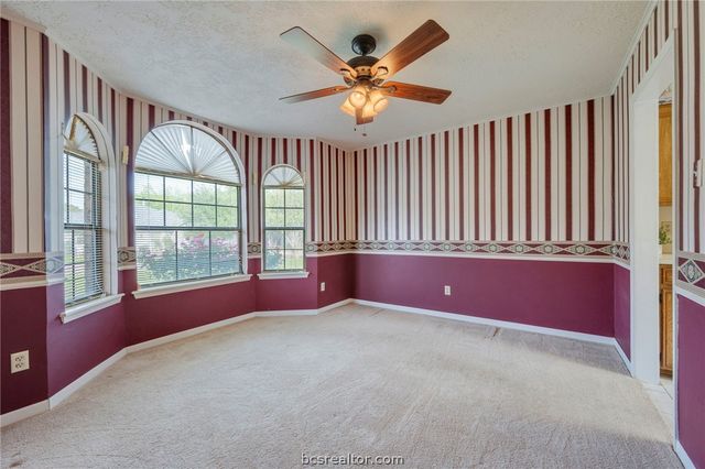 4104 Tiffany, College Station, TX 77845