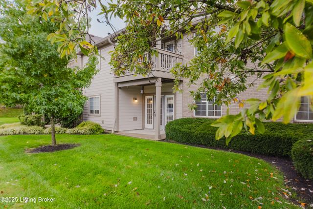 1300 Bee Ln 103, Louisville, KY 40243