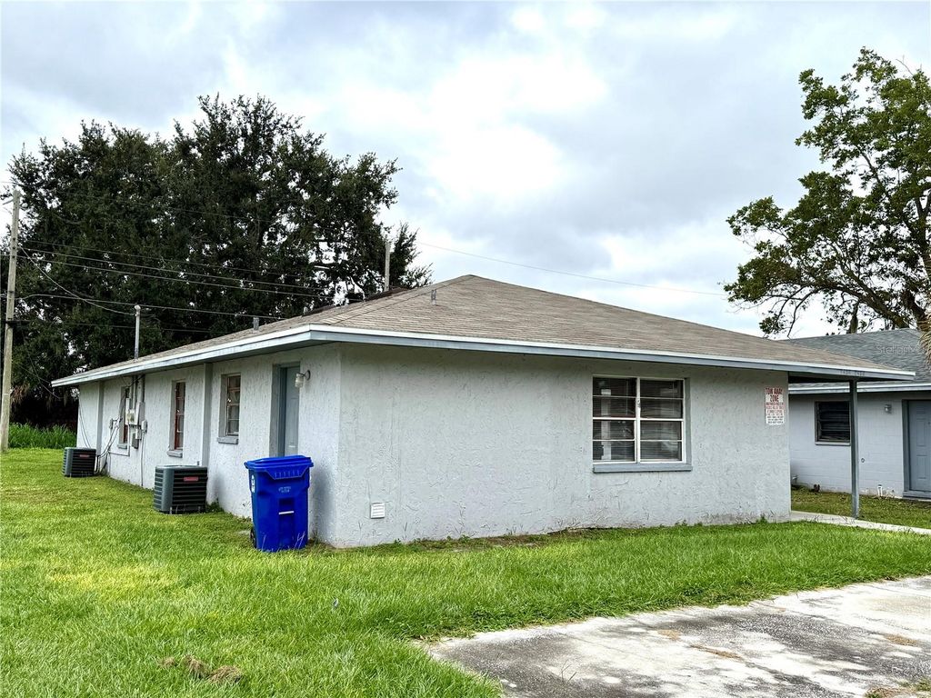 2456 CHESTNUT WOODS DRIVE, Lakeland, FL 33815