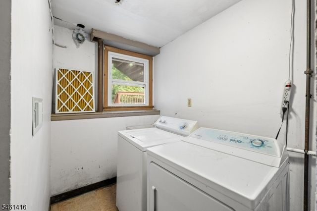 15 Partridge Rd, Hillsborough Twp., NJ 08844
