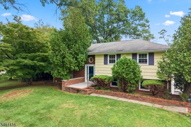 15 Partridge Rd, Hillsborough Twp., NJ 08844