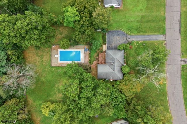 15 Partridge Rd, Hillsborough Twp., NJ 08844