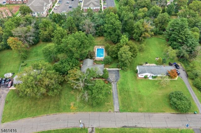 15 Partridge Rd, Hillsborough Twp., NJ 08844