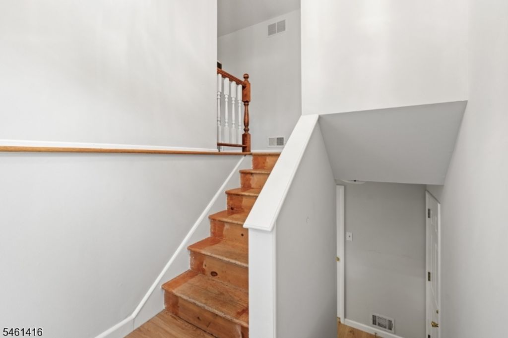 15 Partridge Rd, Hillsborough Twp., NJ 08844 — photo 3
