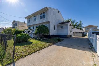 15 Clinton Avenue, Keasbey, NJ 08832