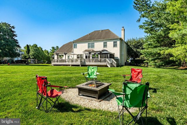 1716 SAINT GEORGES RD, Dresher, PA 19025
