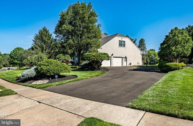 1716 SAINT GEORGES RD, Dresher, PA 19025