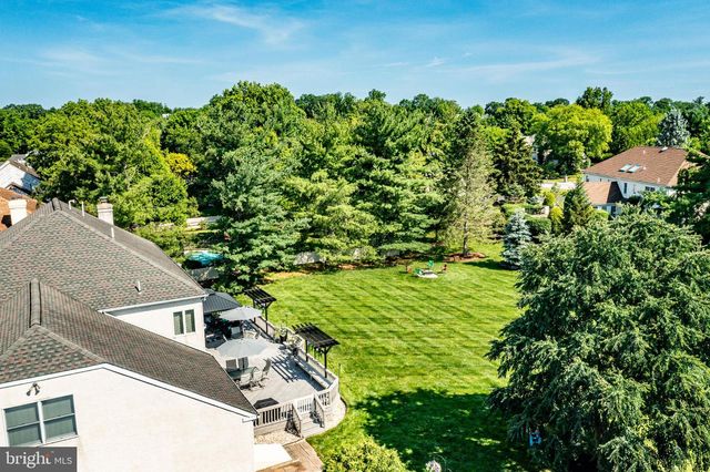 1716 SAINT GEORGES RD, Dresher, PA 19025
