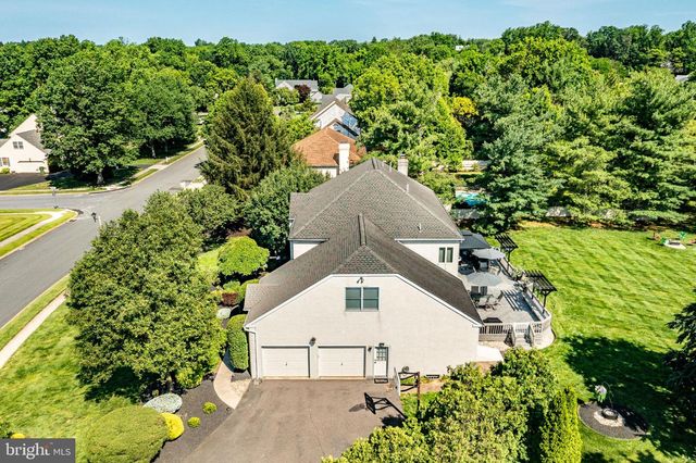 1716 SAINT GEORGES RD, Dresher, PA 19025