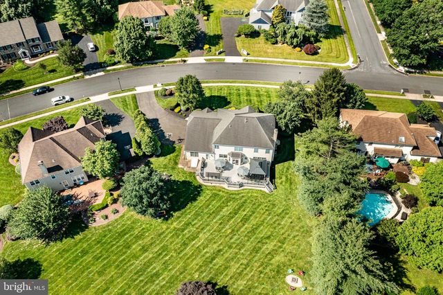 1716 SAINT GEORGES RD, Dresher, PA 19025