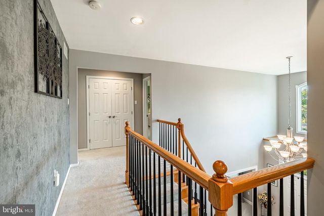 1716 SAINT GEORGES RD, Dresher, PA 19025