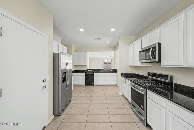 8747 W SOLANO Drive, Glendale, AZ 85305