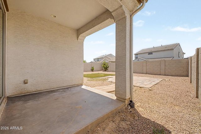 8747 W SOLANO Drive, Glendale, AZ 85305