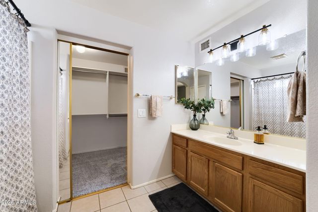 1745 E IVANHOE Street, Gilbert, AZ 85295