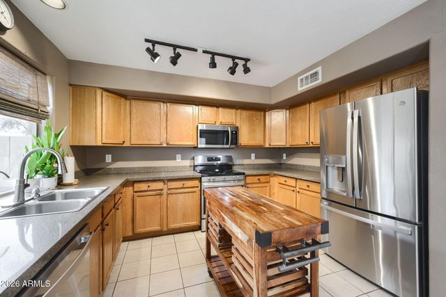 1745 E IVANHOE Street, Gilbert, AZ 85295