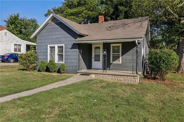 311 Franklin Avenue, Warrensburg, MO 64093