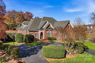 3997 2nd Street Drive NW, Hickory, NC 28601