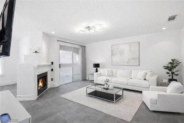 698 South Racetrack Road 724, Henderson, NV 89015